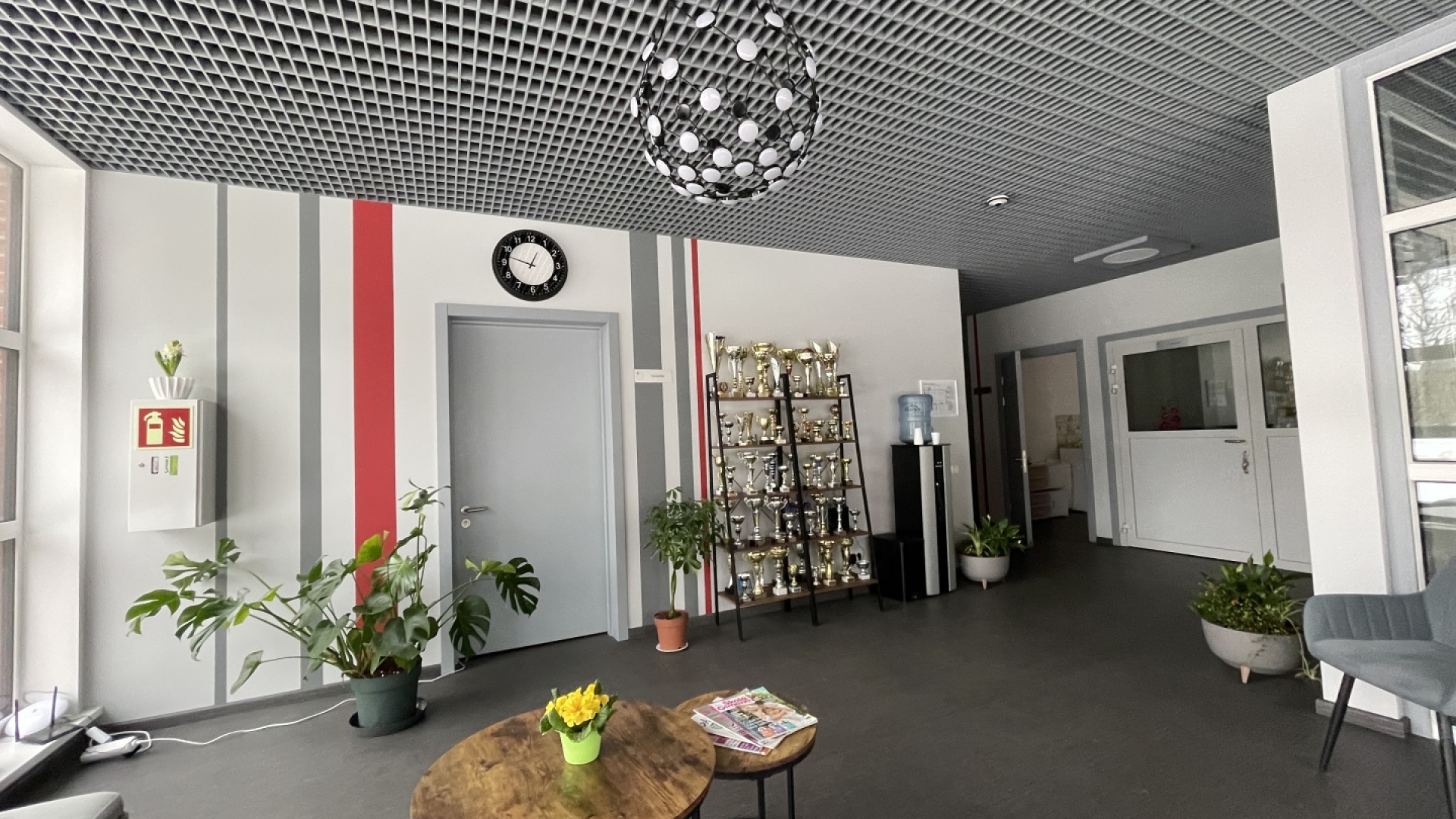 sporta halles ieeja